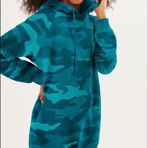 Victoria’s Secret pink sweatshirt dress size medium print camo - Picture 1 of 7